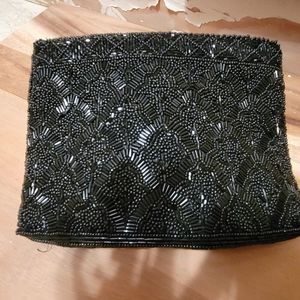 Beaded clutch